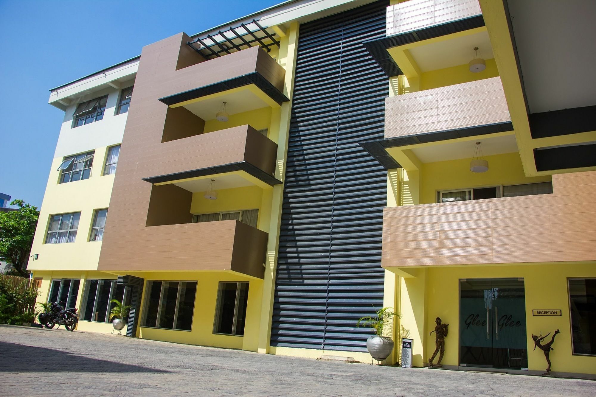 Glee Hotel Aliayabiagba Exterior photo